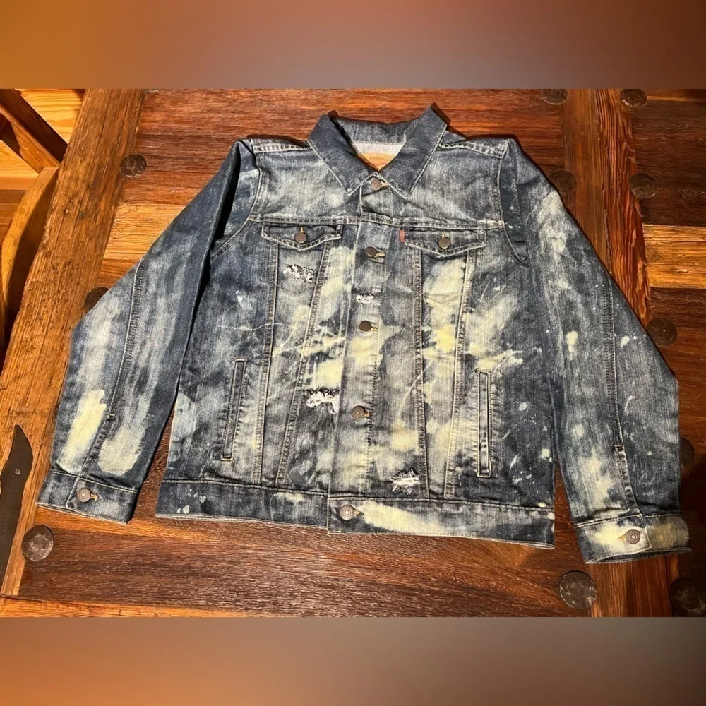Levi's Trucker Jacket Destroyed Bleached Jean Denim